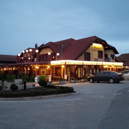 Motel Majolka Ptuj Exteriér fotografie