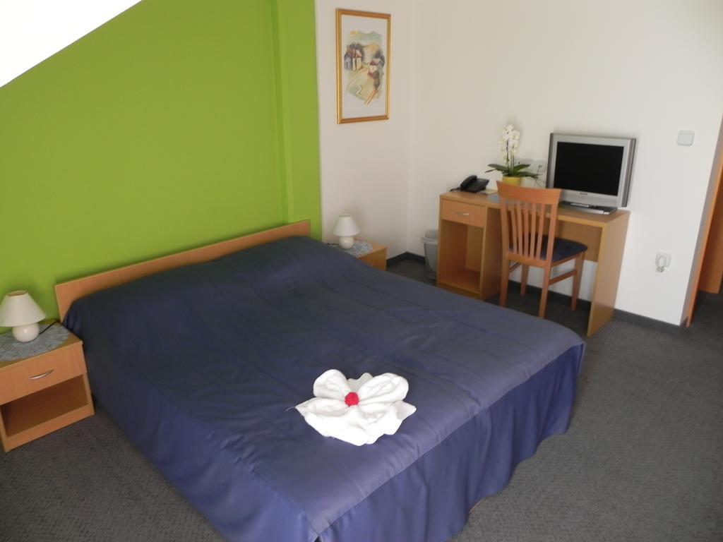 Motel Majolka Ptuj Pokoj fotografie