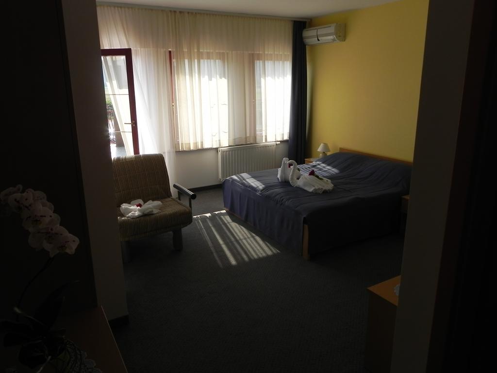 Motel Majolka Ptuj Exteriér fotografie